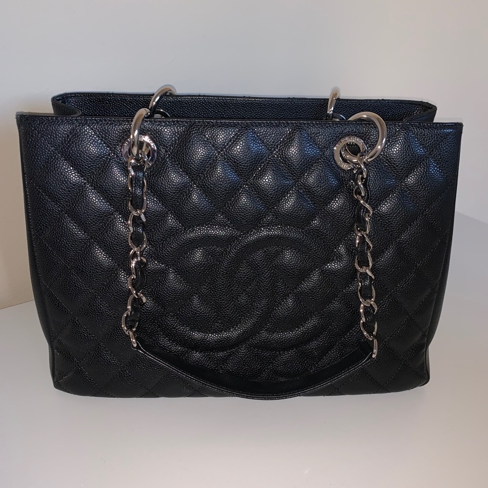 Chanel caviar leather Grand Shopping Tote